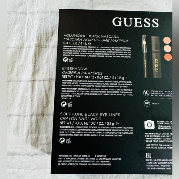 Guess Eye Nude Look Book NWT - Picture 8 of 10